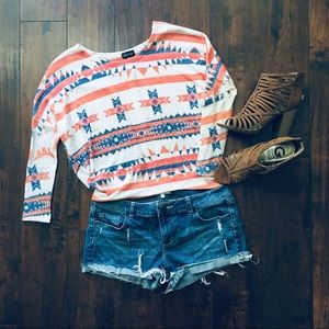 CUTE! Southwest Print 3/4 Sleeve Batwing Top